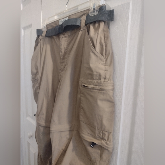 L. L. Bean Convertible Zip Off Hiking Pants Khaki sz SP - Picture 6 of 6